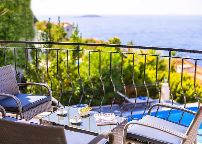 Mavi Manzara Villa *